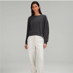DONATING SOON- Lululemon Softstream Cropped Crew 🖤